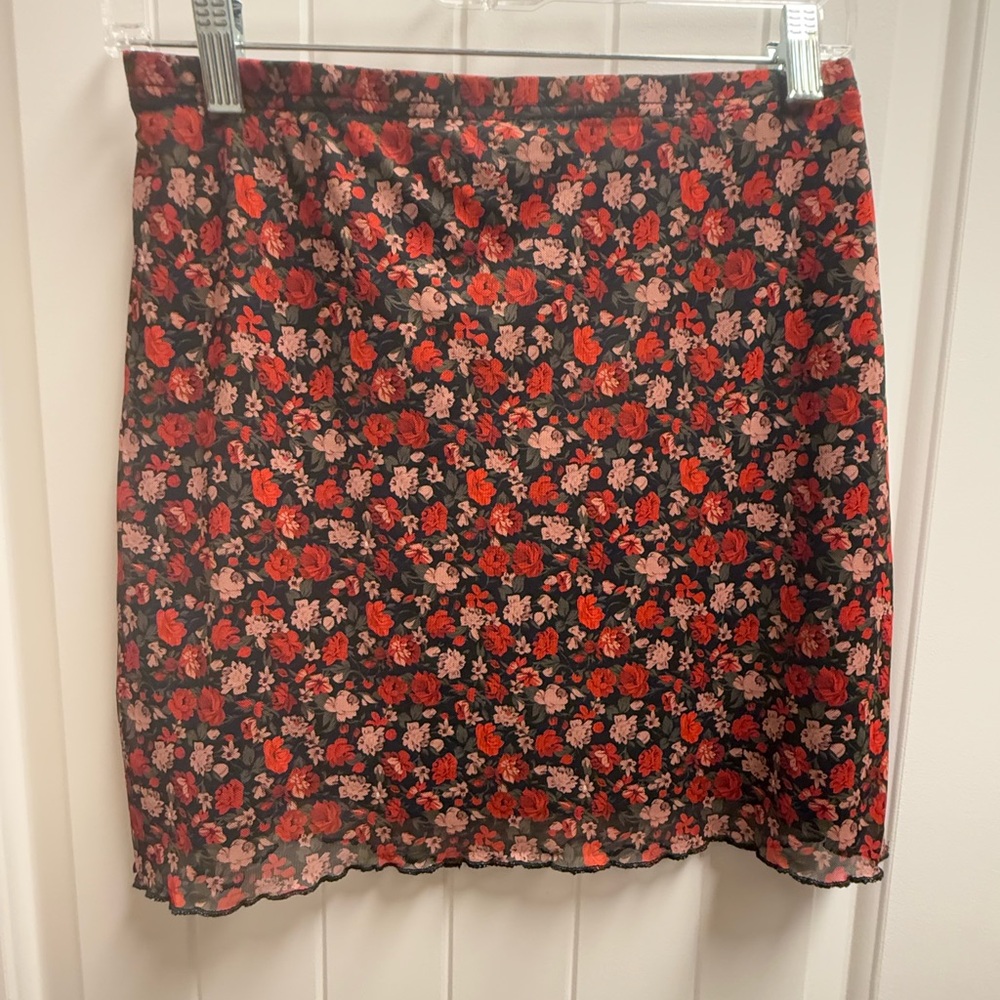 Shein Floral Shirt Size Medium